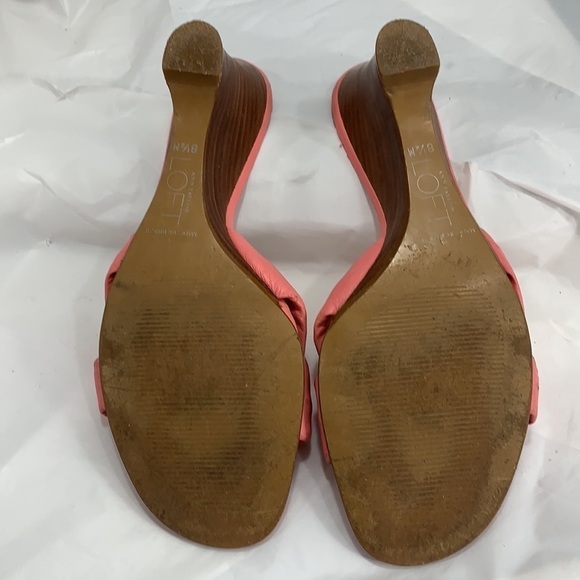 Ann Taylor Loft Pink Strapped Healed Sandal Size 8.5M - Picture 13 of 15